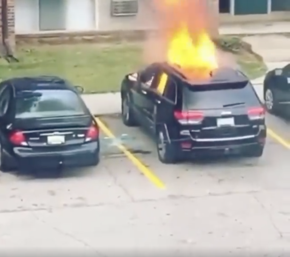woman sets boyfriend car on fire